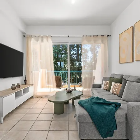 Paradise Gardens Rooftop Apartment | Private Terrace & Pool By Vichy Holidays *